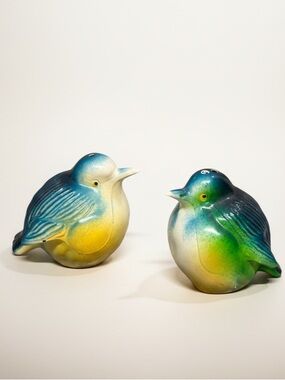 Vintage Hong Kong Plastic Bluebird Bird Salt and Pepper Shakers